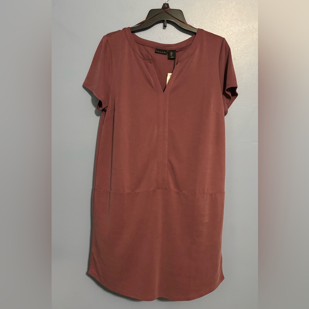 Tahari Women’s Pink/Dusty Rose Colored Dress NWT Large Casual 36” Long